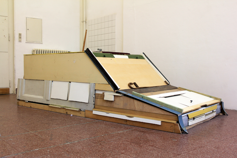 Sunday Car, 2012